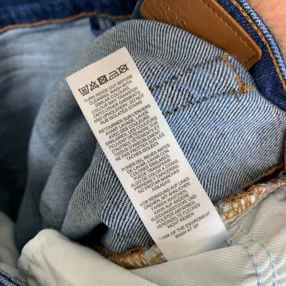 ASOS Denim Distressed Medium Wash Skinny Jean - Fits Like a Size 14 - Picture 7 of 8